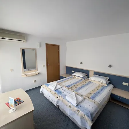 Hrizantema Apartamento